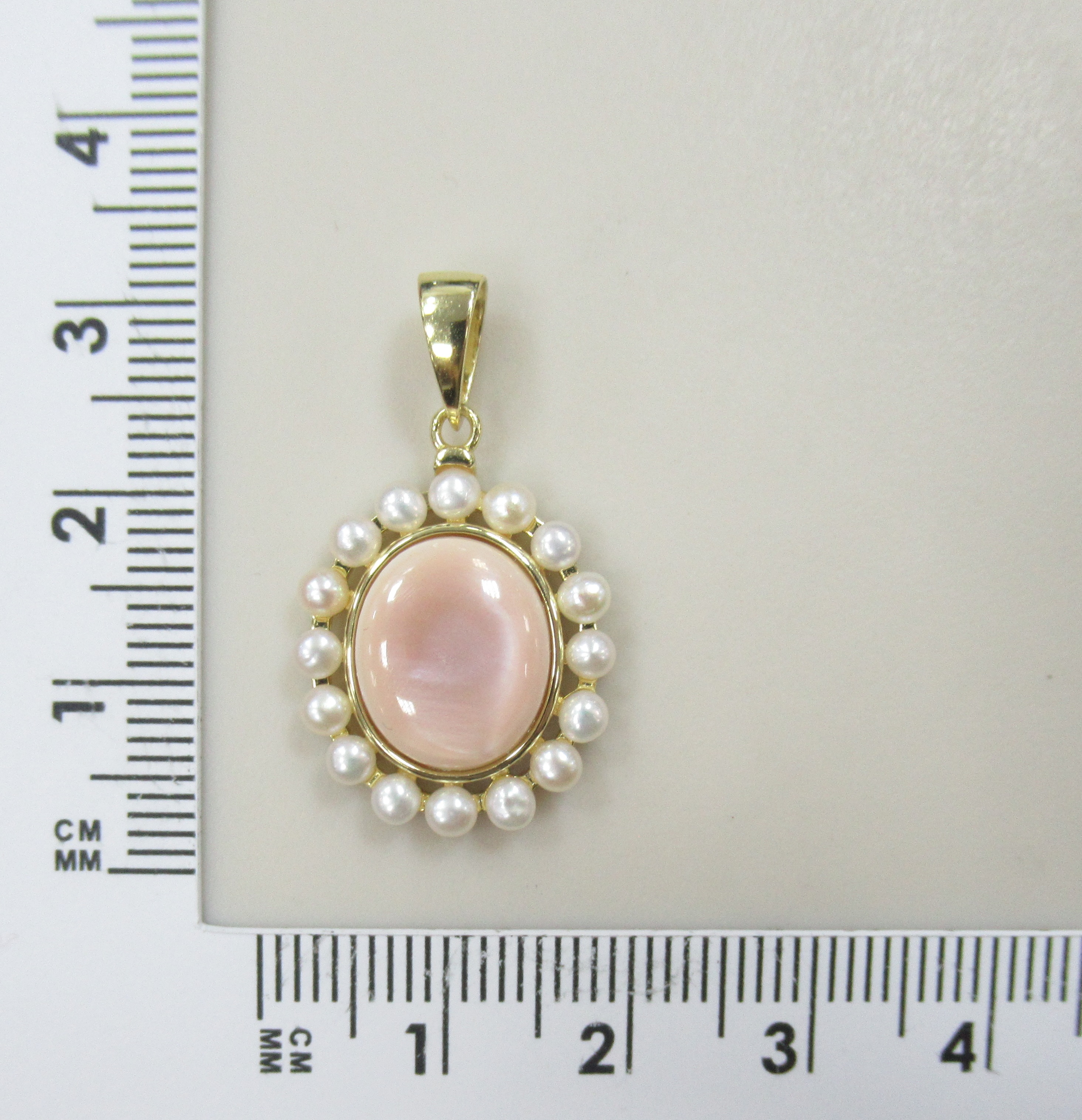 Серебряная подвеска с перламутром и жемчугом